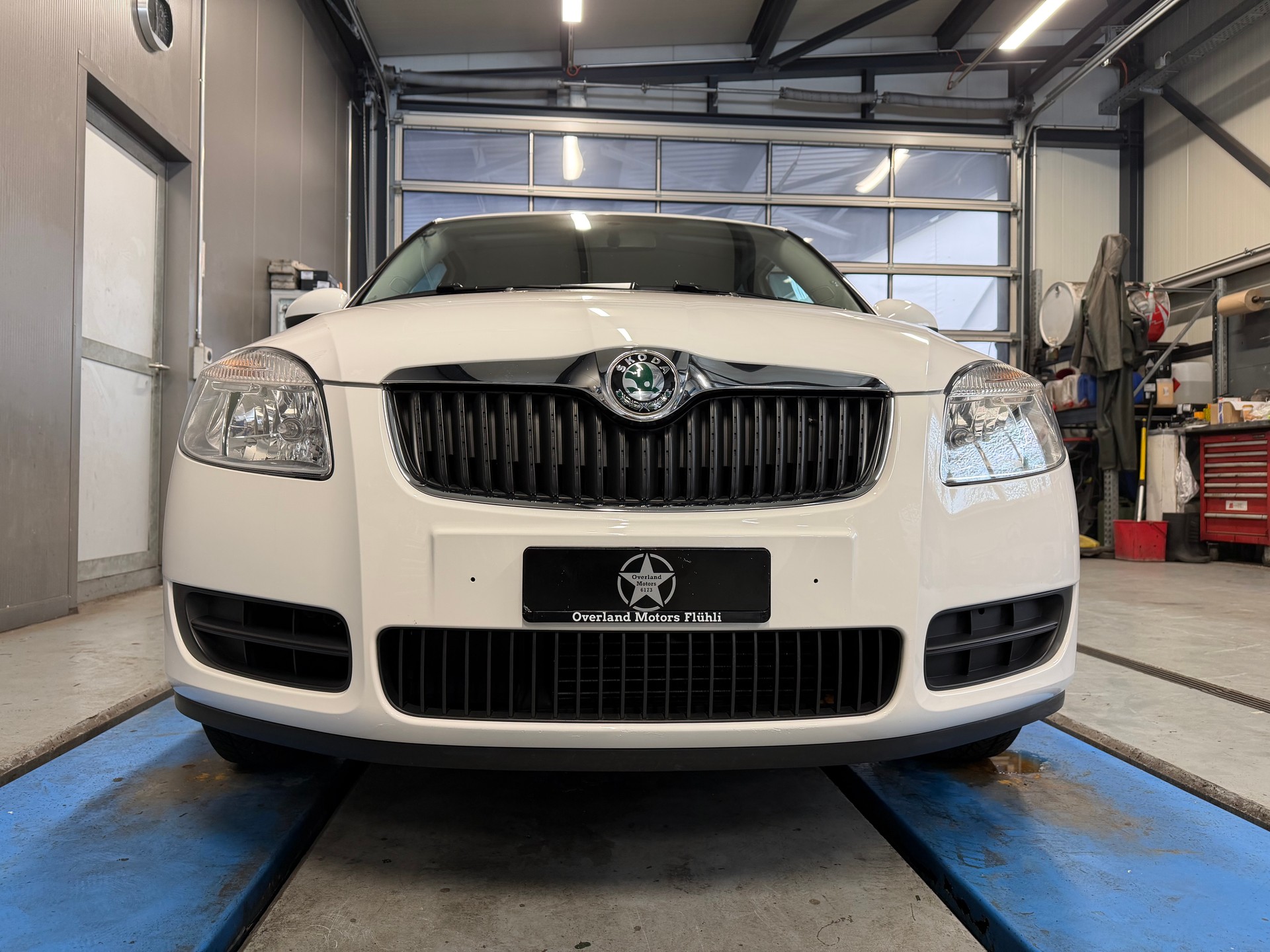 SKODA Fabia 1.2 HGT-image-6