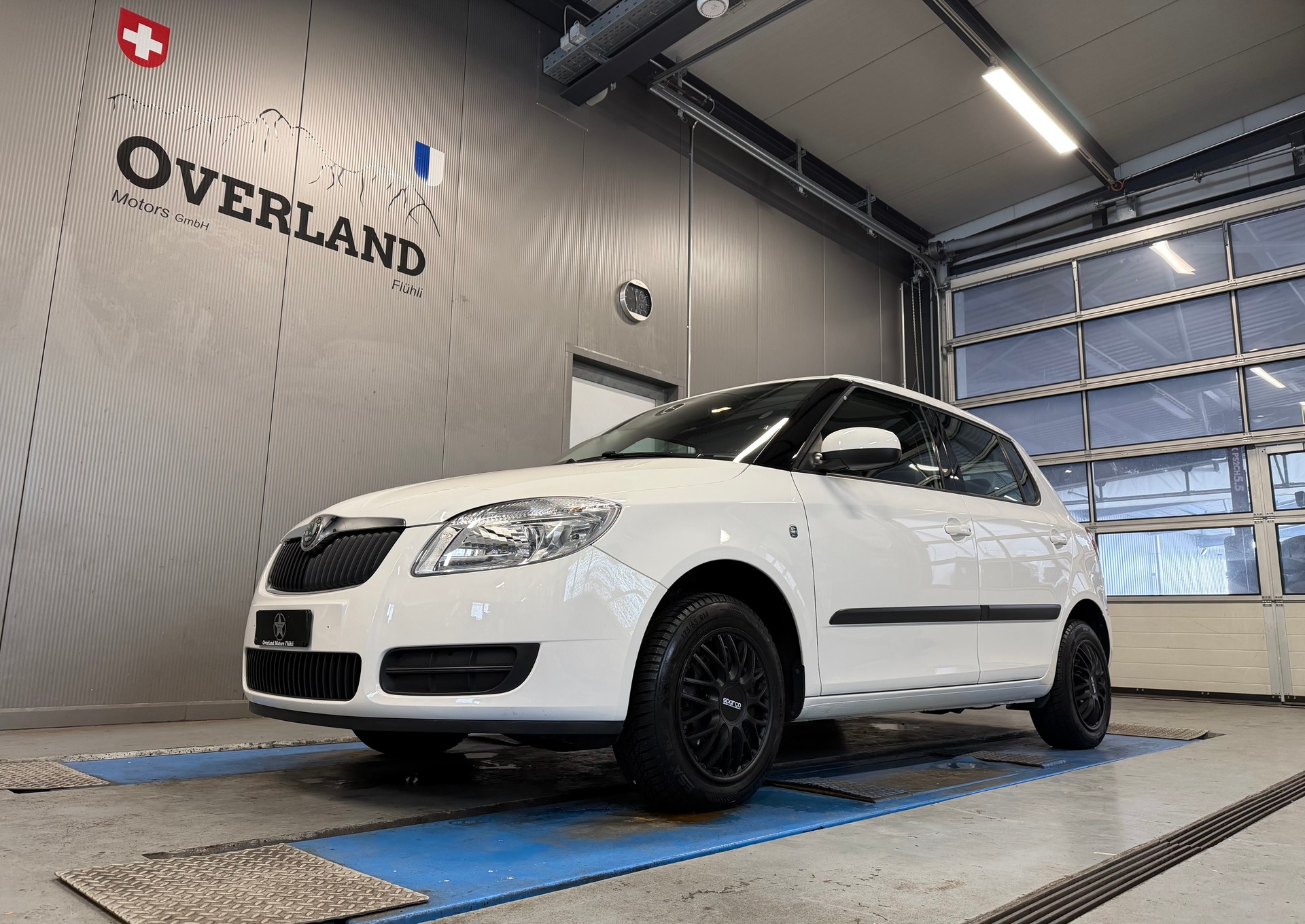 SKODA Fabia 1.2 HGT-image-14