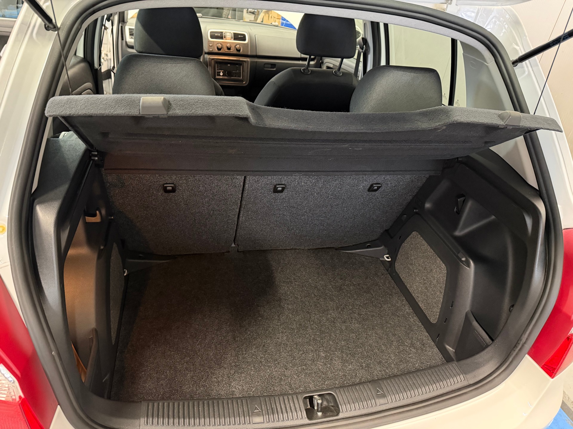 SKODA Fabia 1.2 HGT-image-11