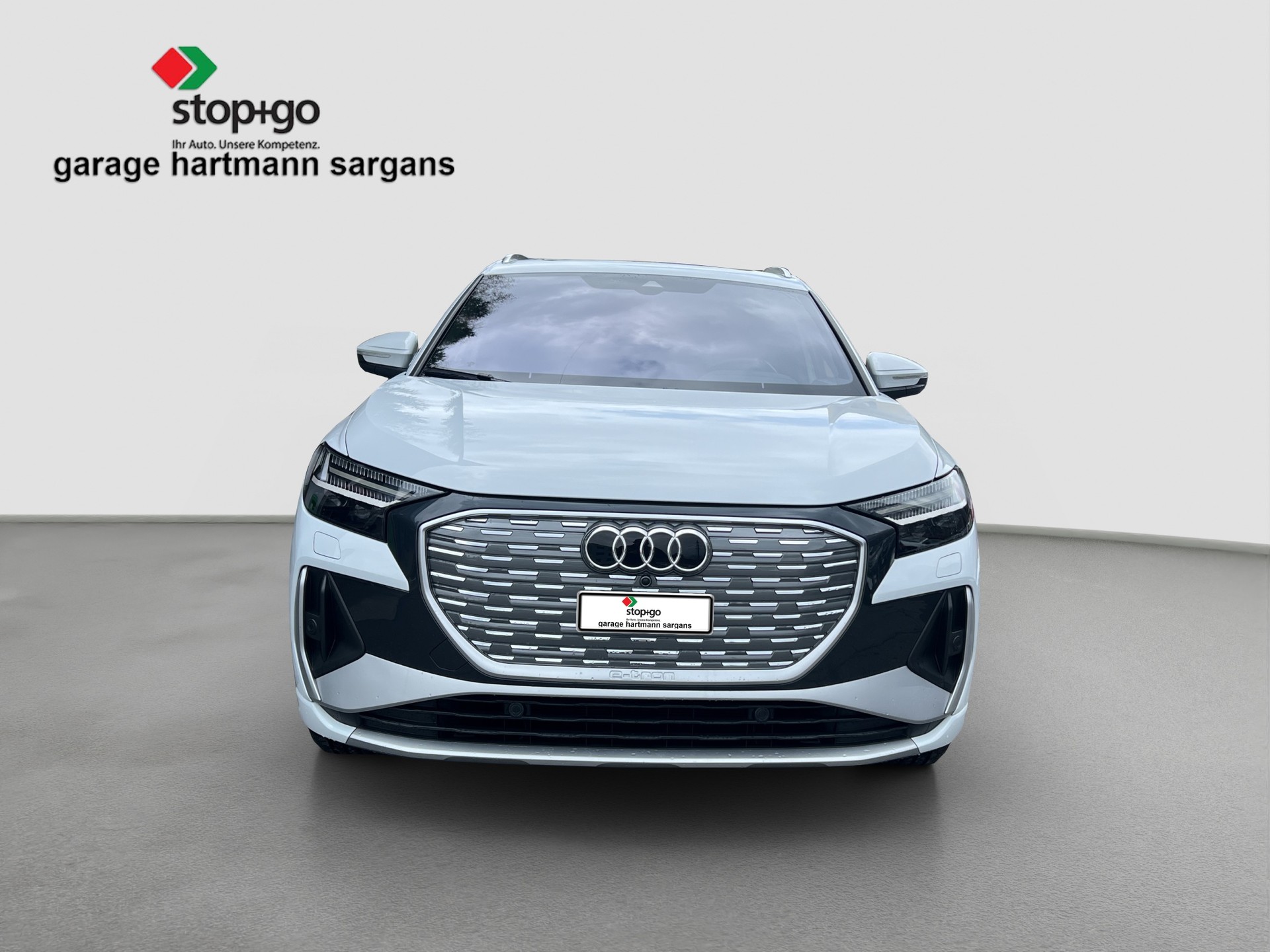 AUDI Q4 e-tron 50 quattro-image-2