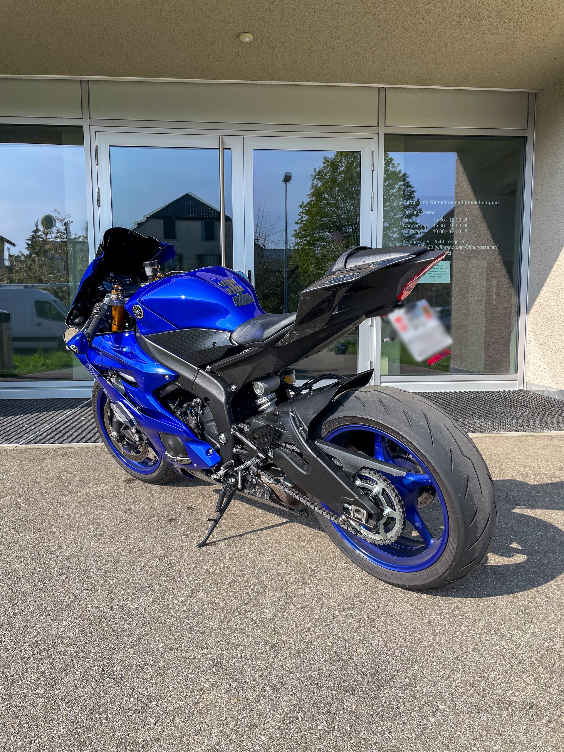 YAMAHA YZF-R6-image-6