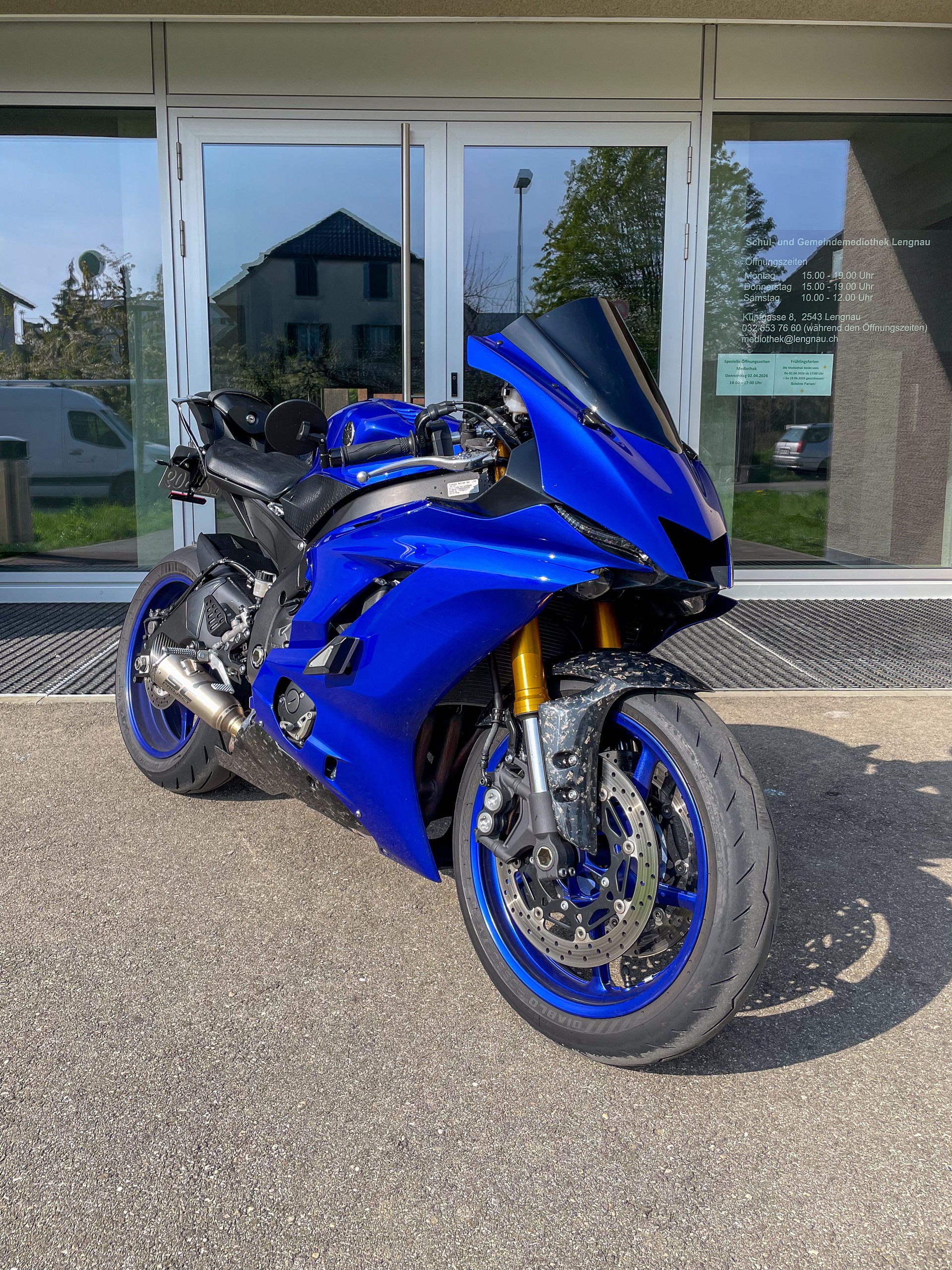 YAMAHA YZF-R6-image-8
