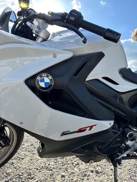BMW F 800 GT-image-2