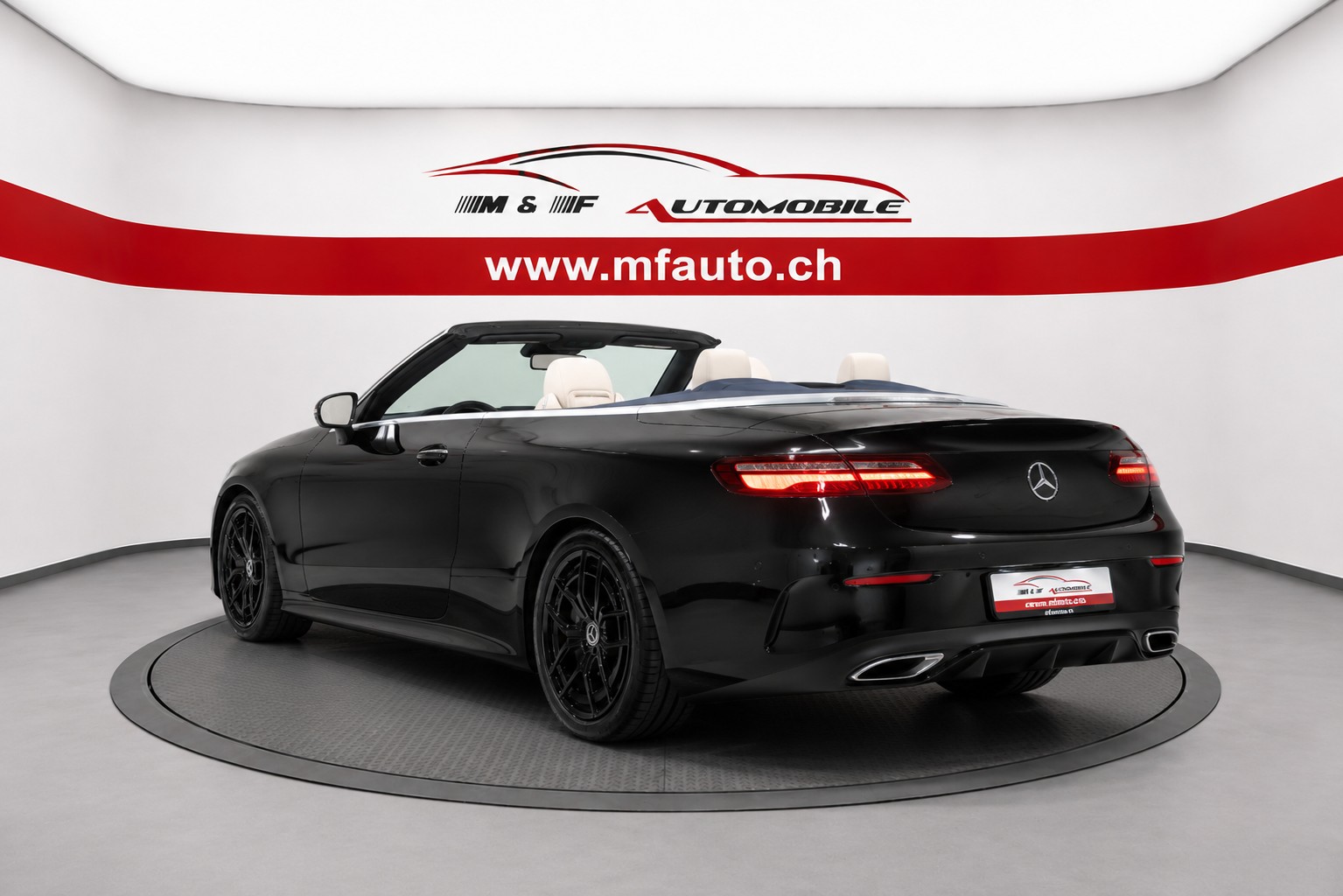 MERCEDES-BENZ E 200 AMG Line Cabriolet-image-5