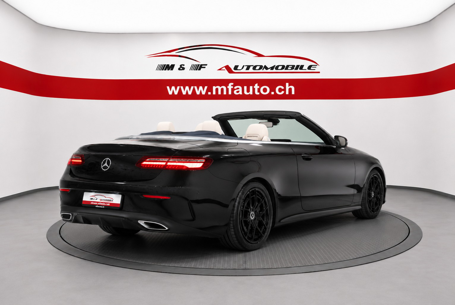 MERCEDES-BENZ E 200 AMG Line Cabriolet-image-6