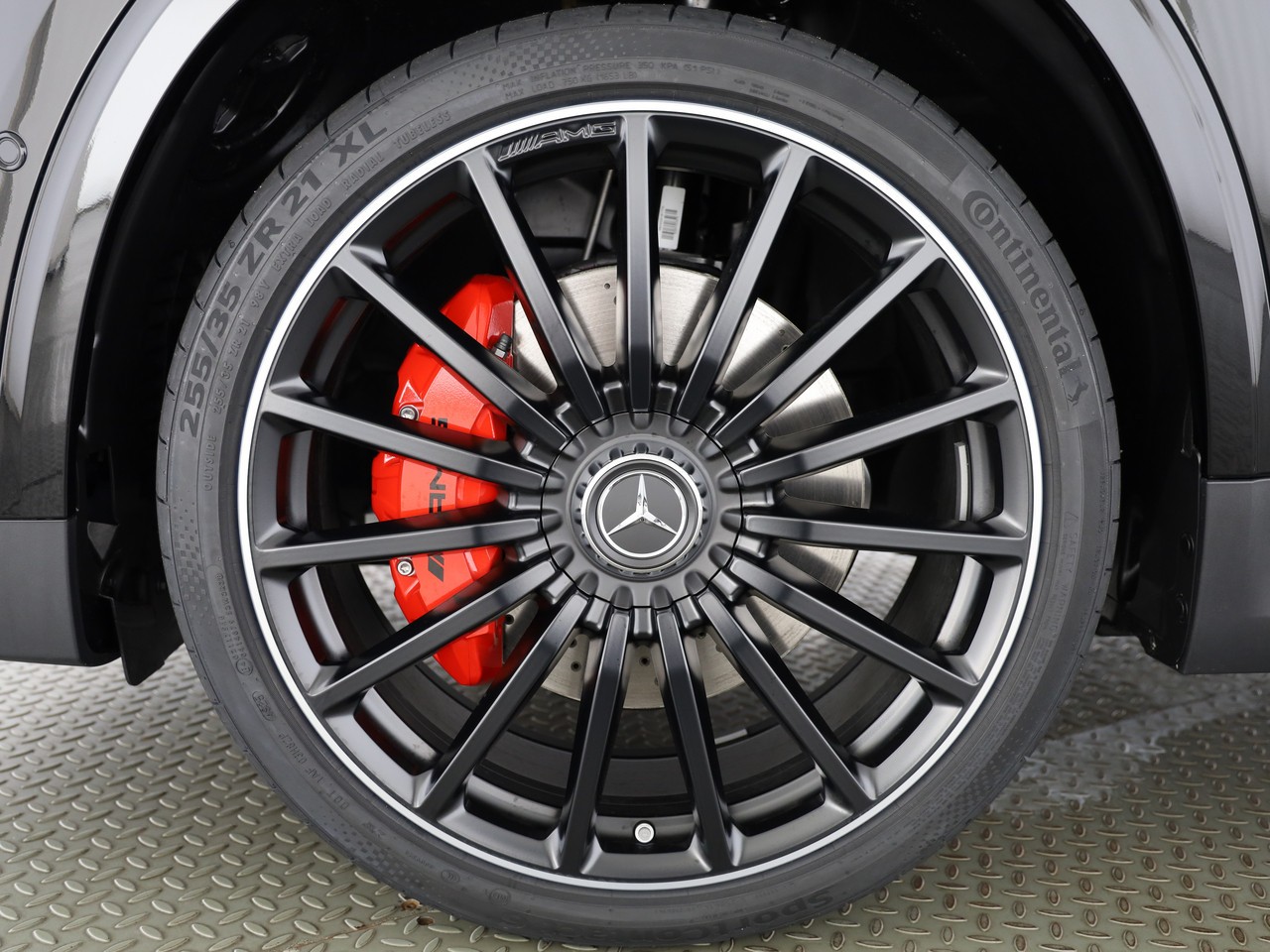 MERCEDES-BENZ GLA AMG 35 4Matic 8G-DCT-image-23