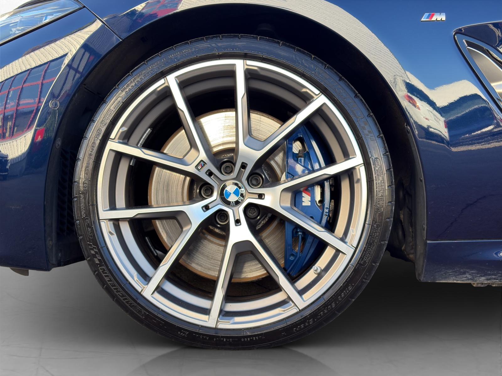 BMW M850i xDrive Coupé-image-8