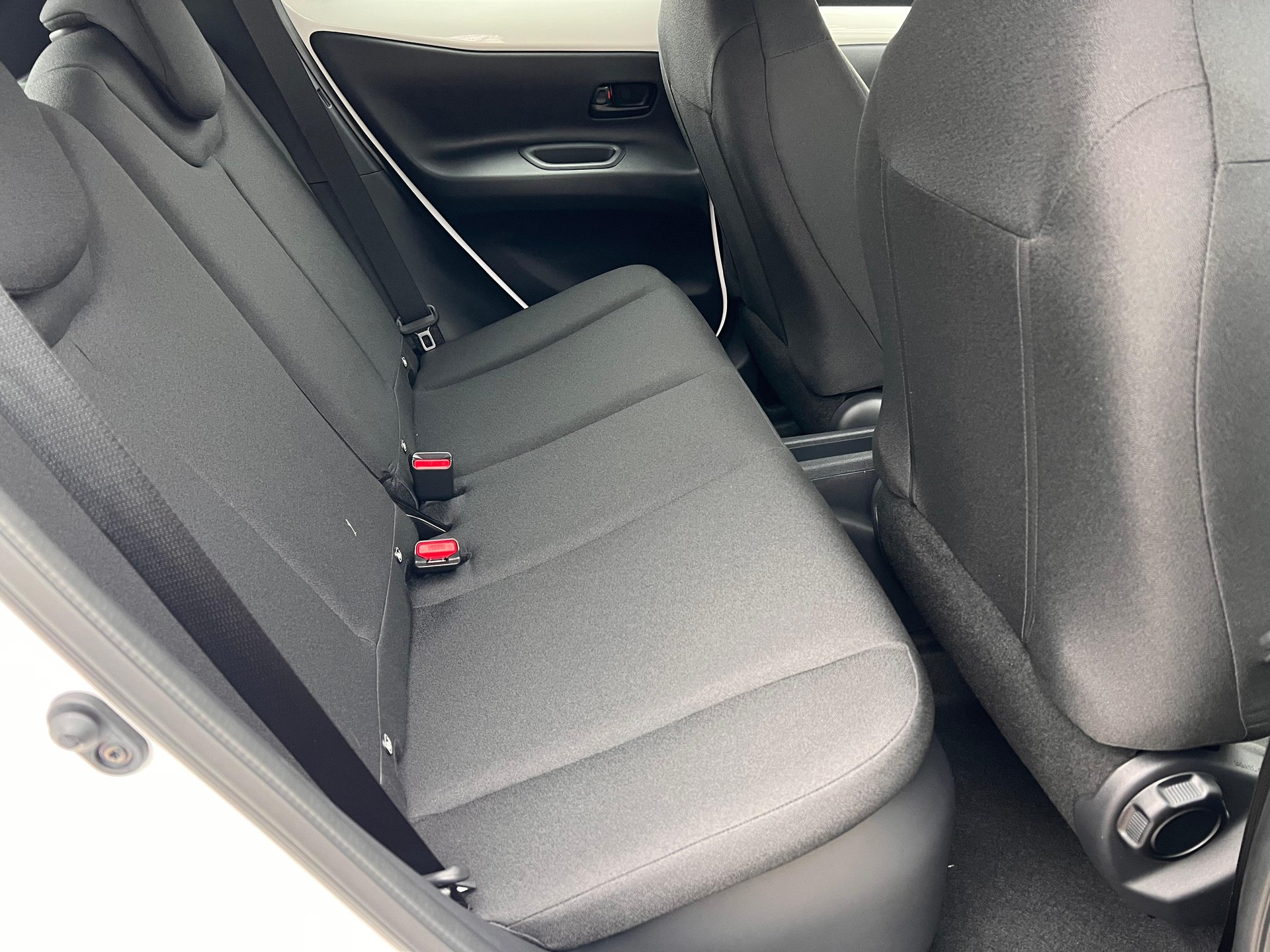 TOYOTA Aygo X 1.5 VVT-i HSD Comfort-image-11