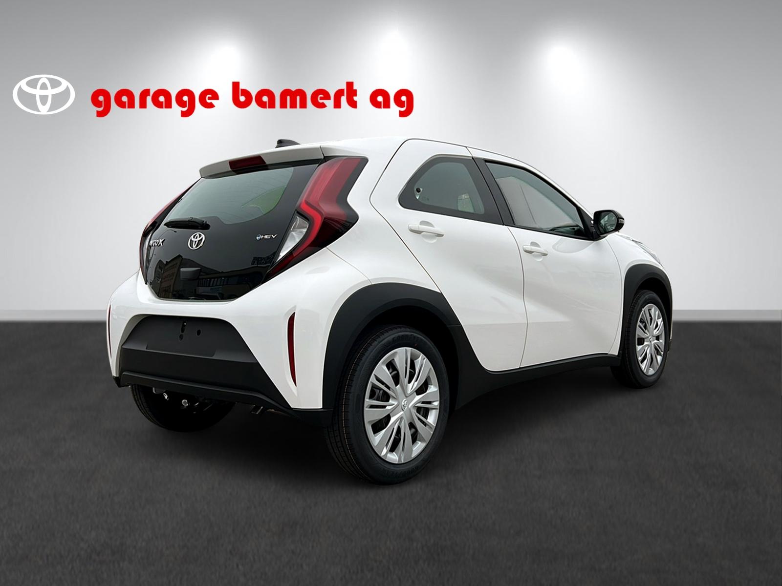 TOYOTA Aygo X 1.5 VVT-i HSD Comfort-image-5