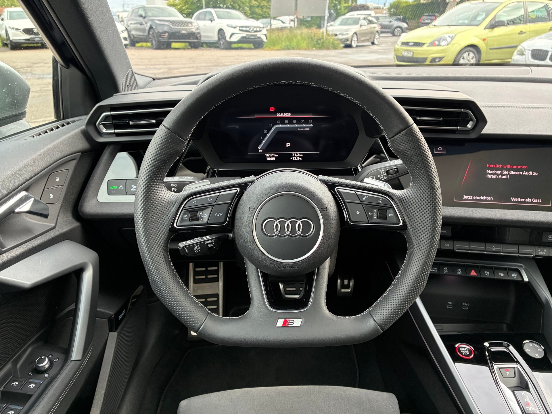 AUDI S3 Sportback TFSI quattro S-tronic-image-16