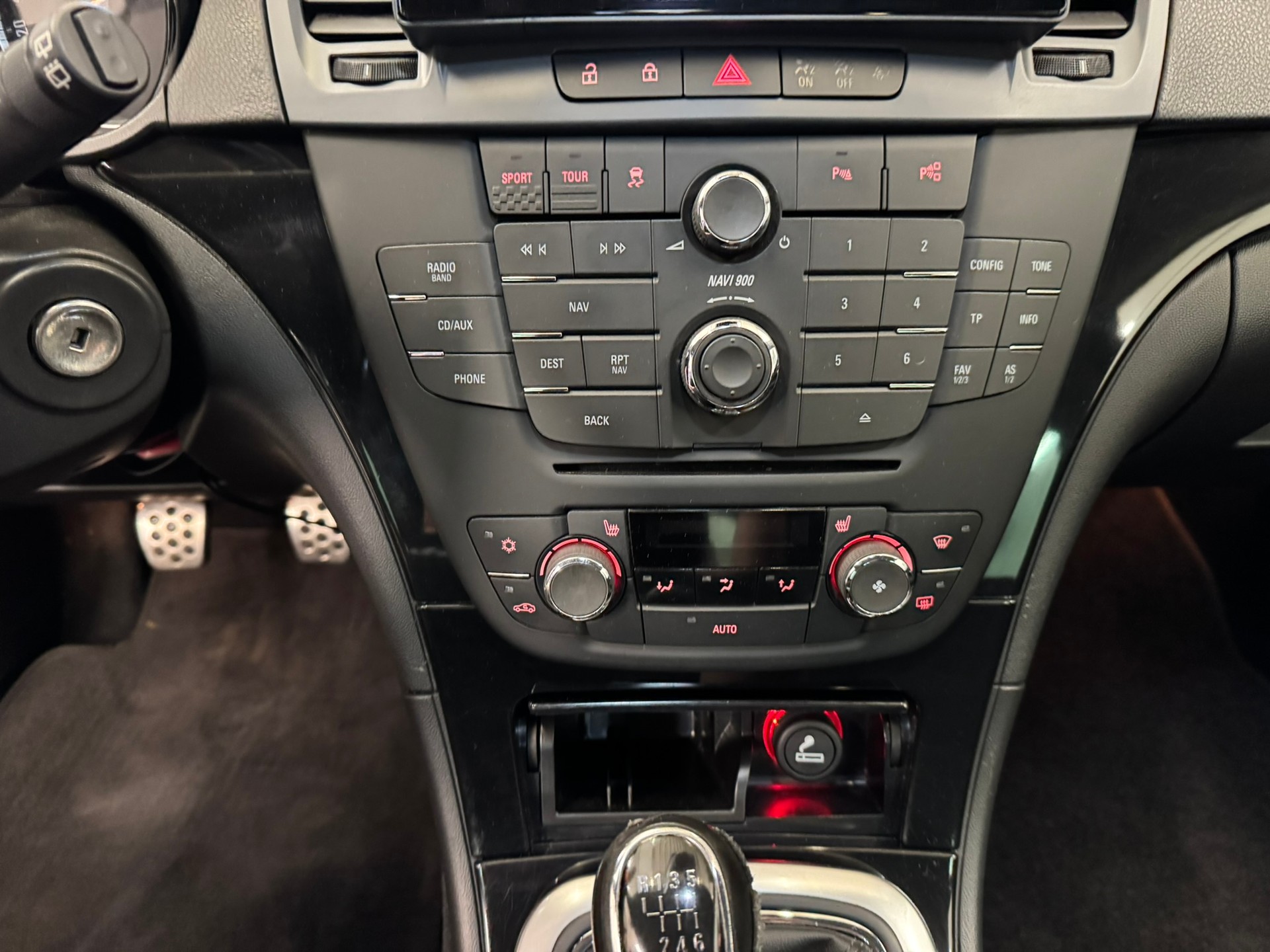 OPEL Insignia Sports Tourer 2.0 CDTI Sport-image-13