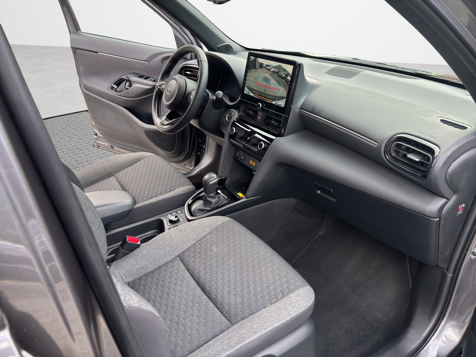 TOYOTA Yaris Cross 1.5 Trend AWDi e-CVT-image-13