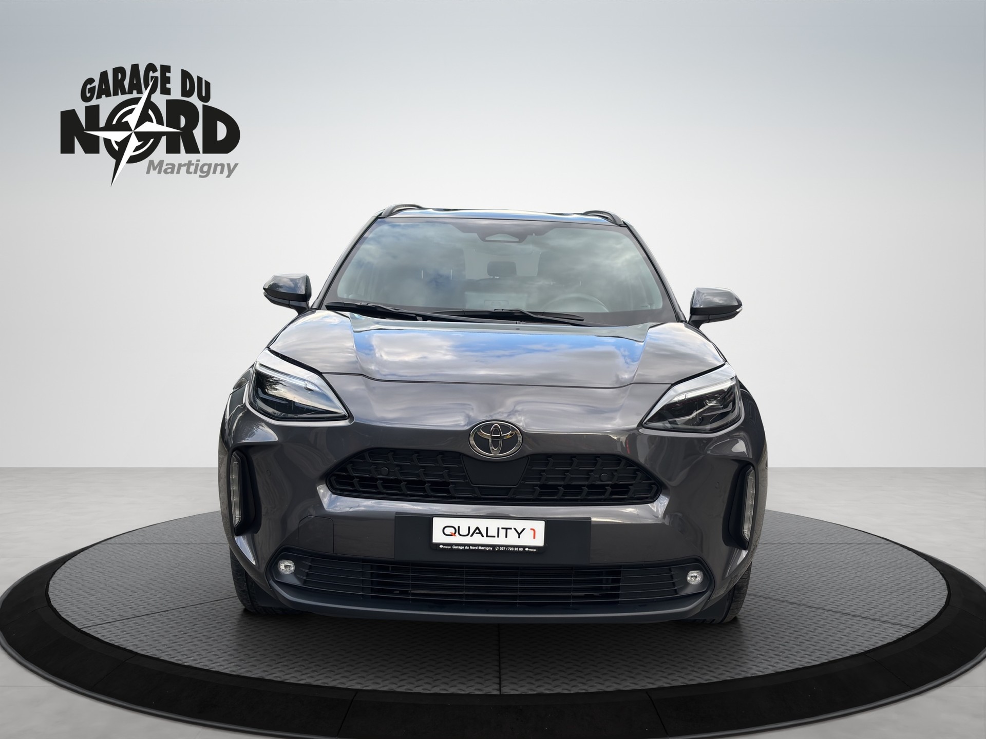 TOYOTA Yaris Cross 1.5 Trend AWDi e-CVT-showroom-element-1