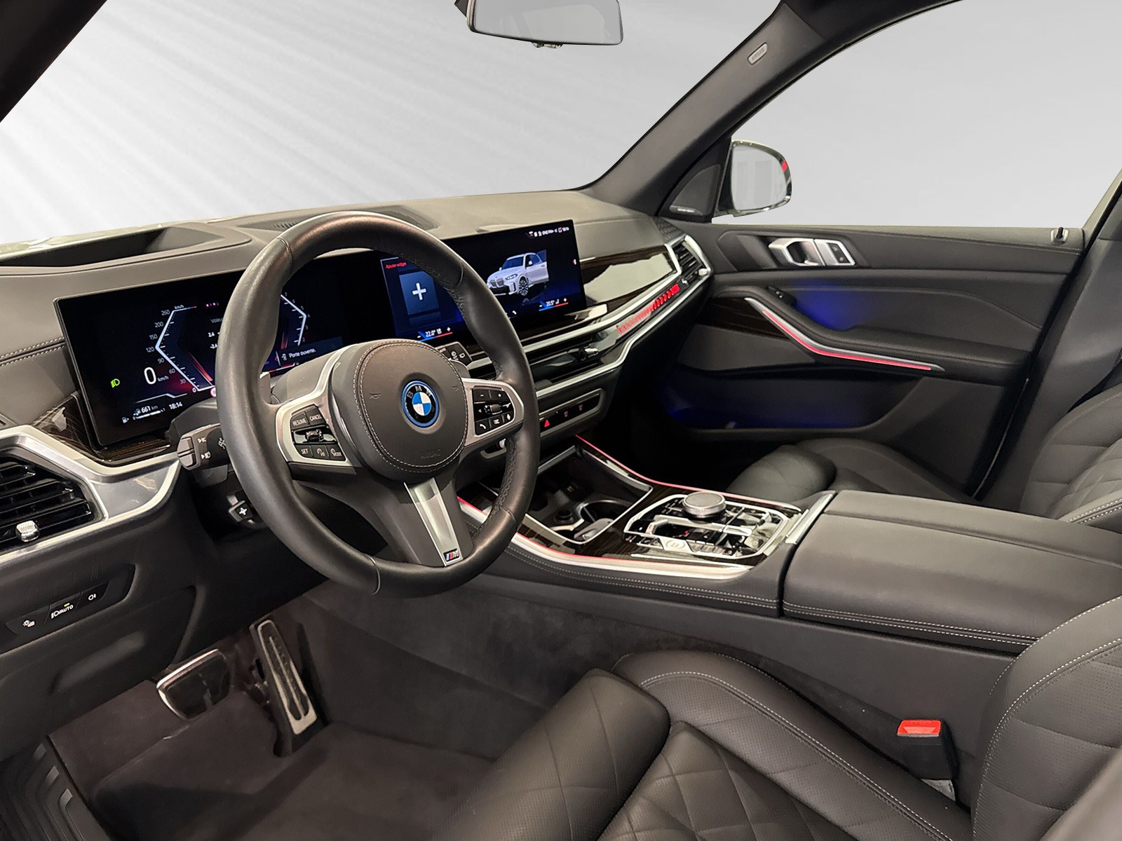 BMW X5 xDrive 50e M Sport Steptronic-showroom-element-3
