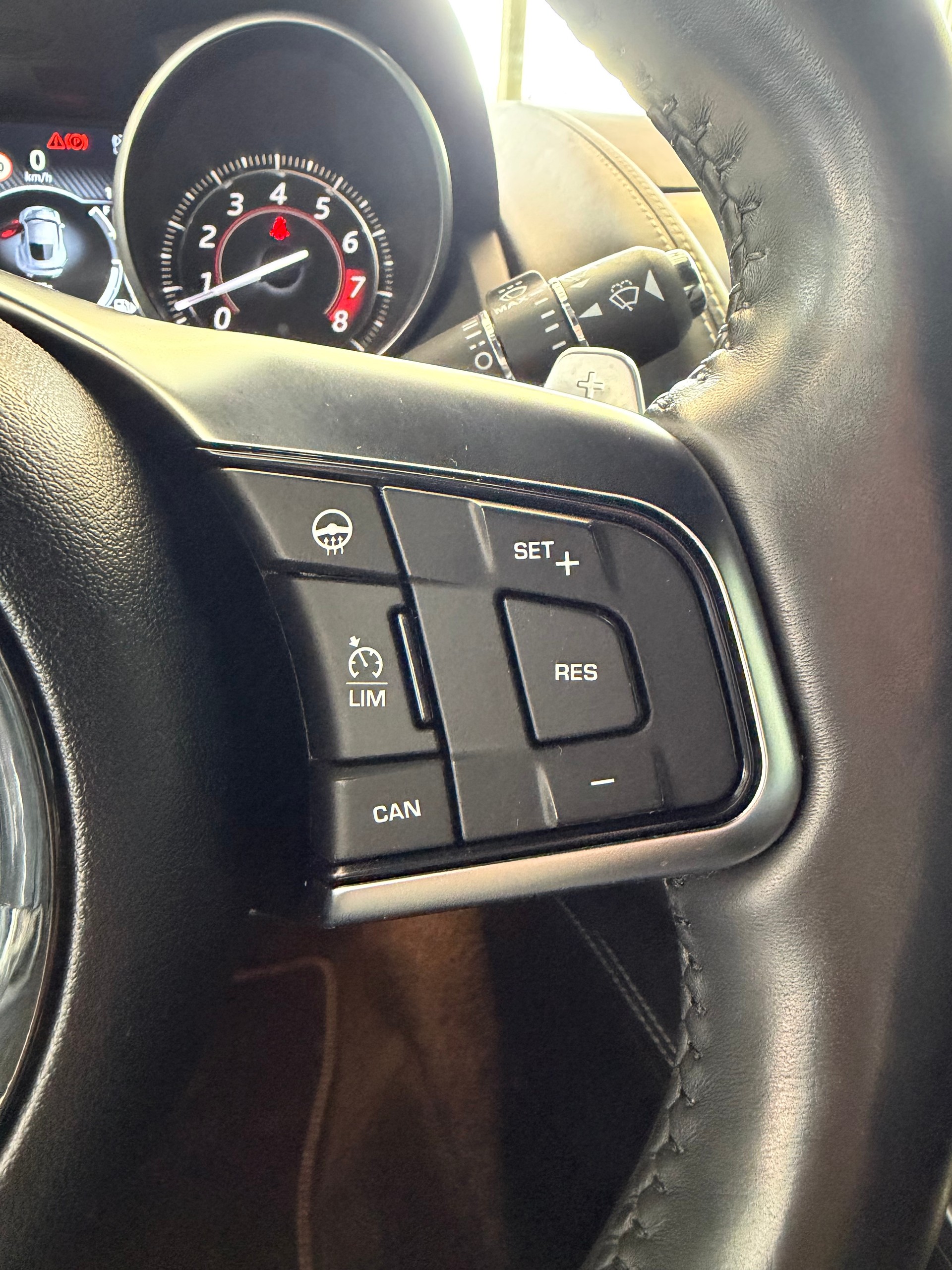 JAGUAR F-Type Coupé 5.0 V8 S/C R AWD Automatik | Satter V8 Sound | OHNE OPF | -image-16