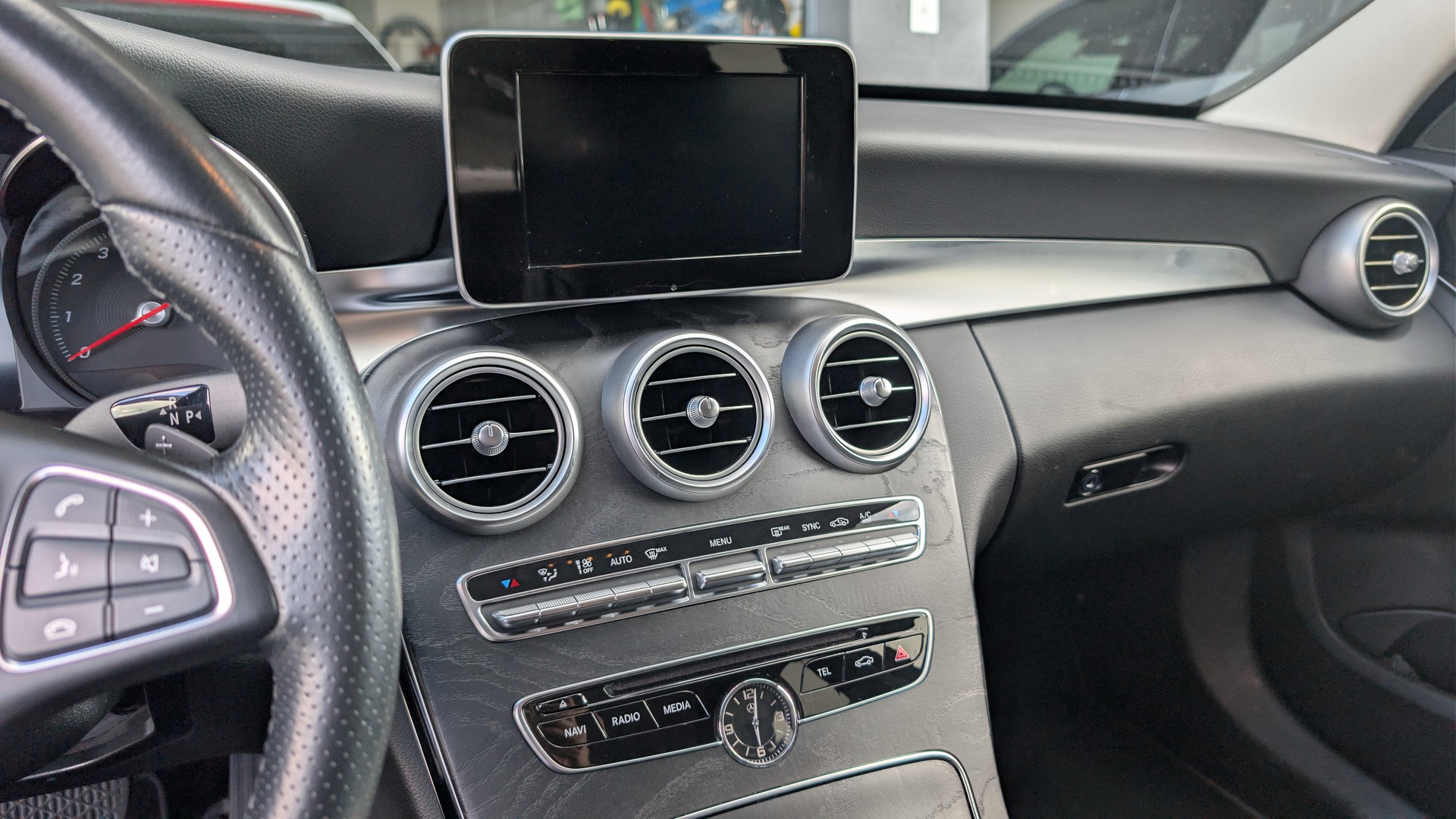 MERCEDES-BENZ C 180 Avantgarde-image-7