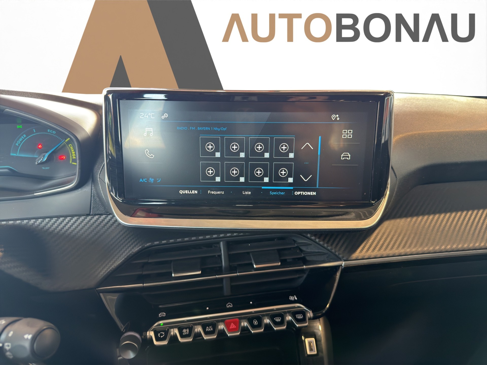 PEUGEOT 208 1.2 Hybrid Style-image-20