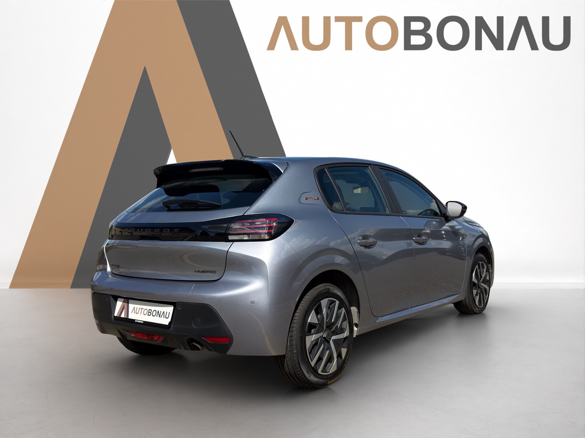 PEUGEOT 208 1.2 Hybrid Style-image-4