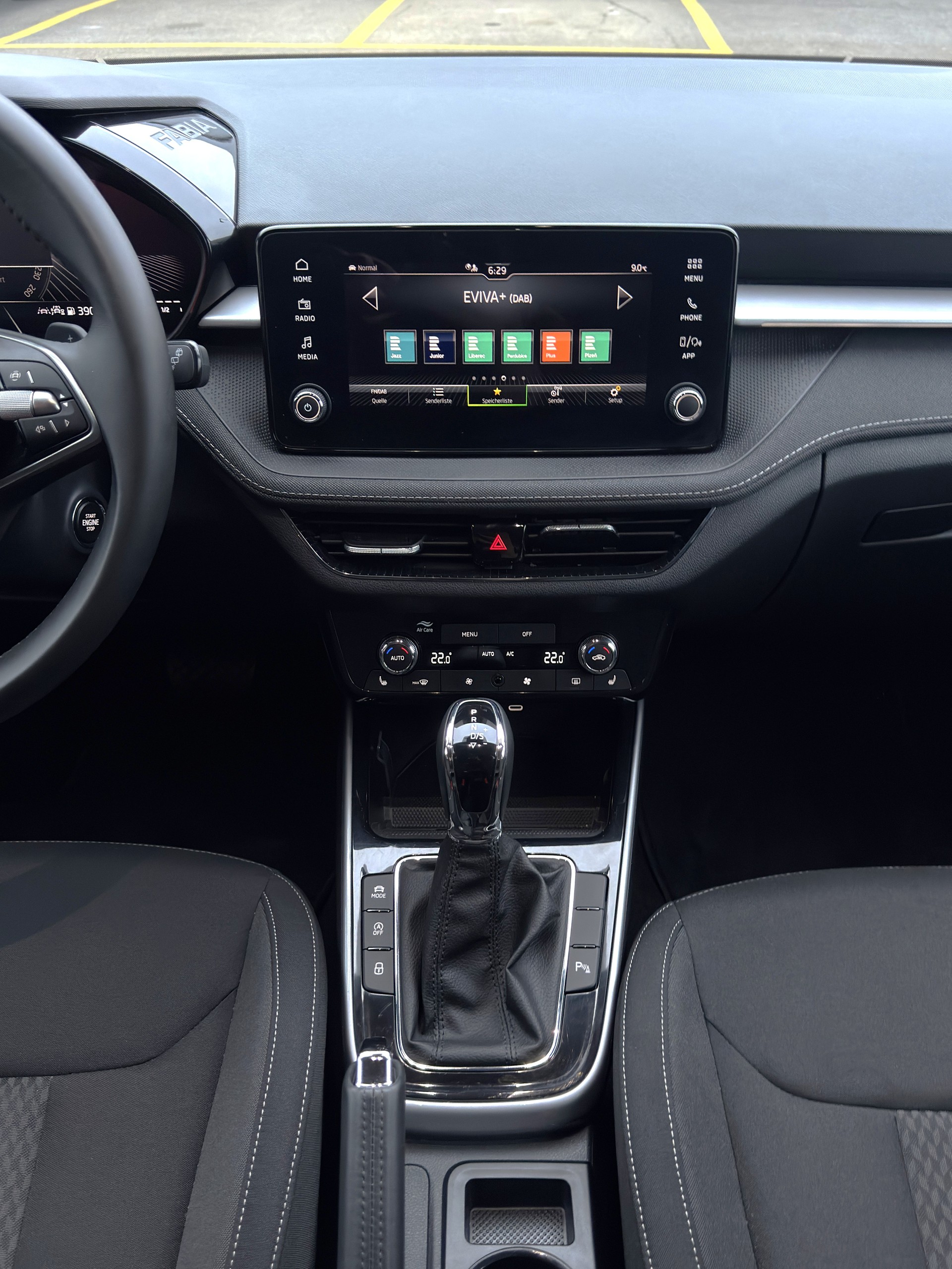 SKODA Fabia 1.0 TSI Selection DSG-image-15
