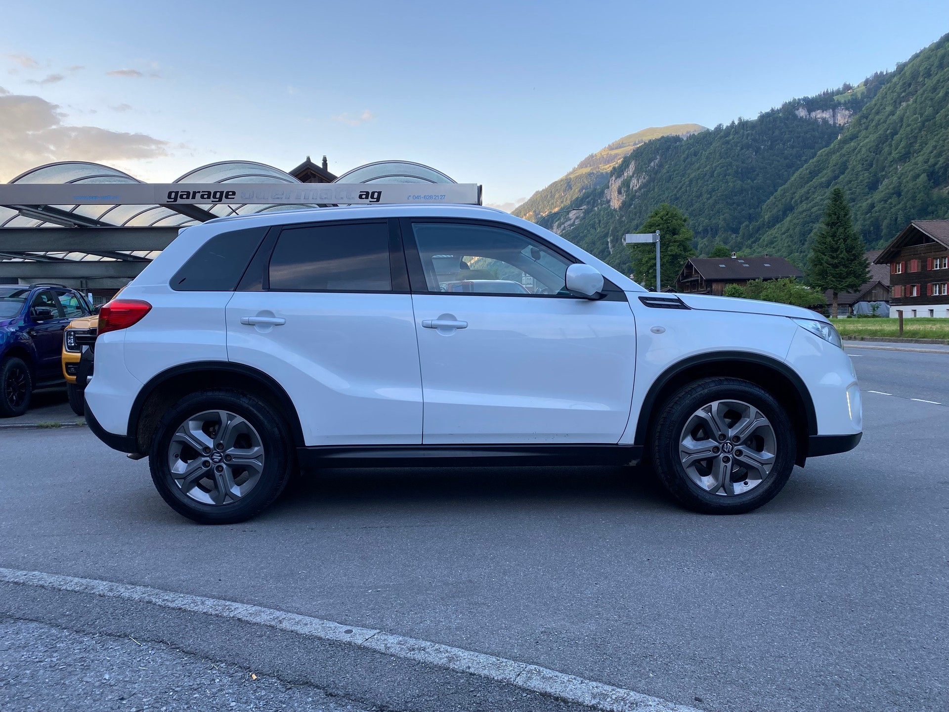 SUZUKI Vitara 1.6 Compact+-image-13