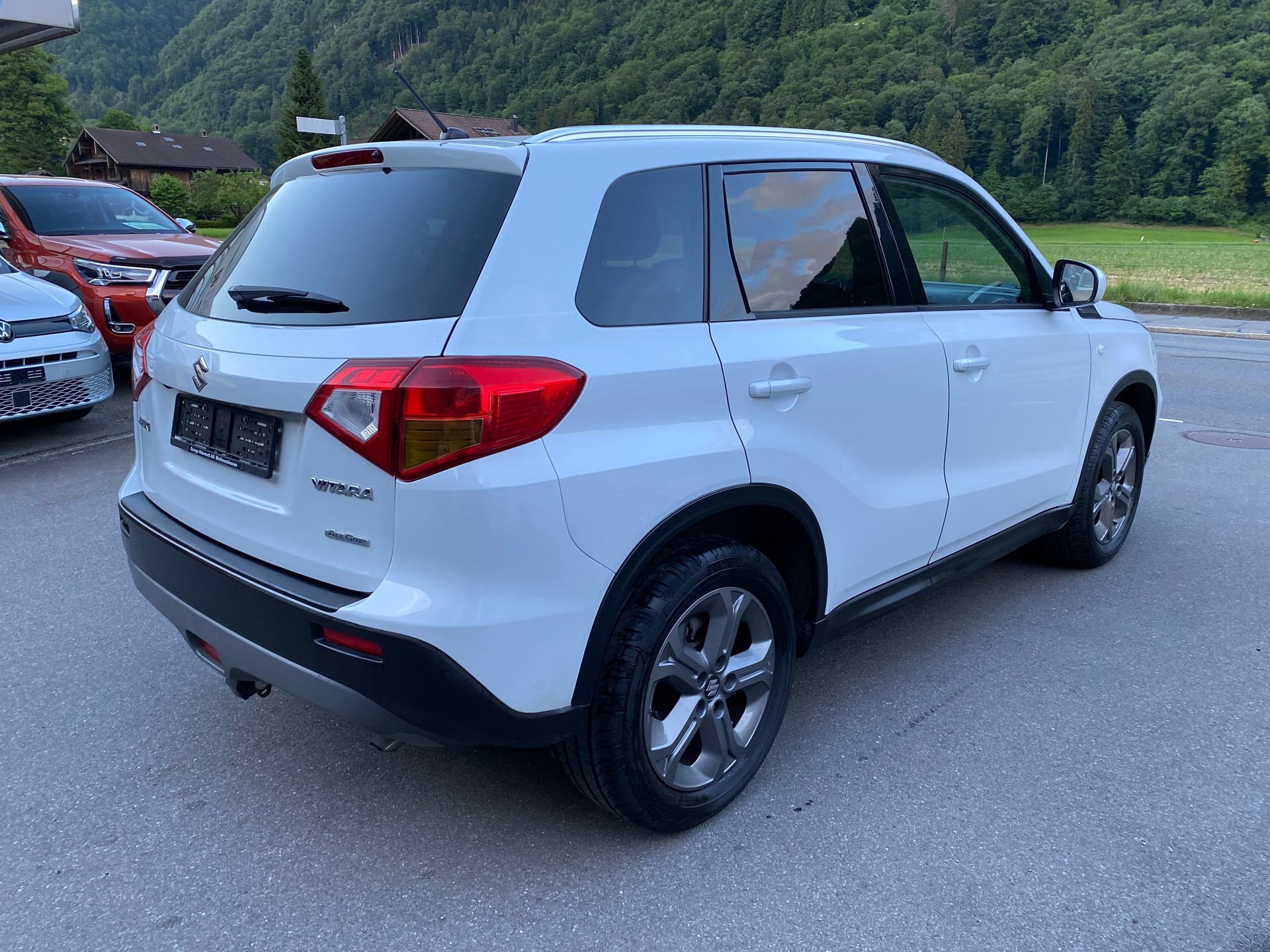 SUZUKI Vitara 1.6 Compact+-image-11