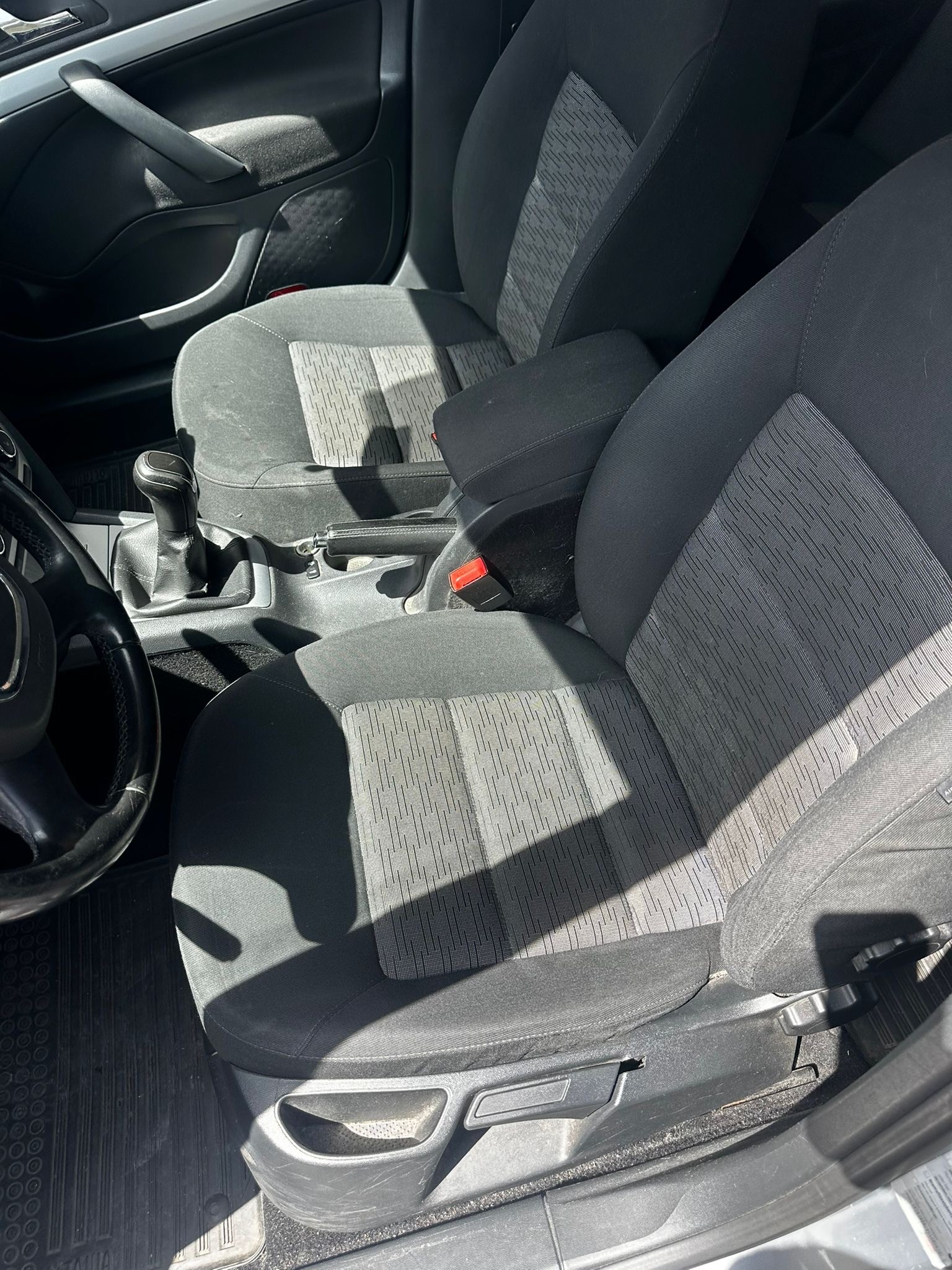 SKODA Octavia 2.0 TDI Elegance-image-5