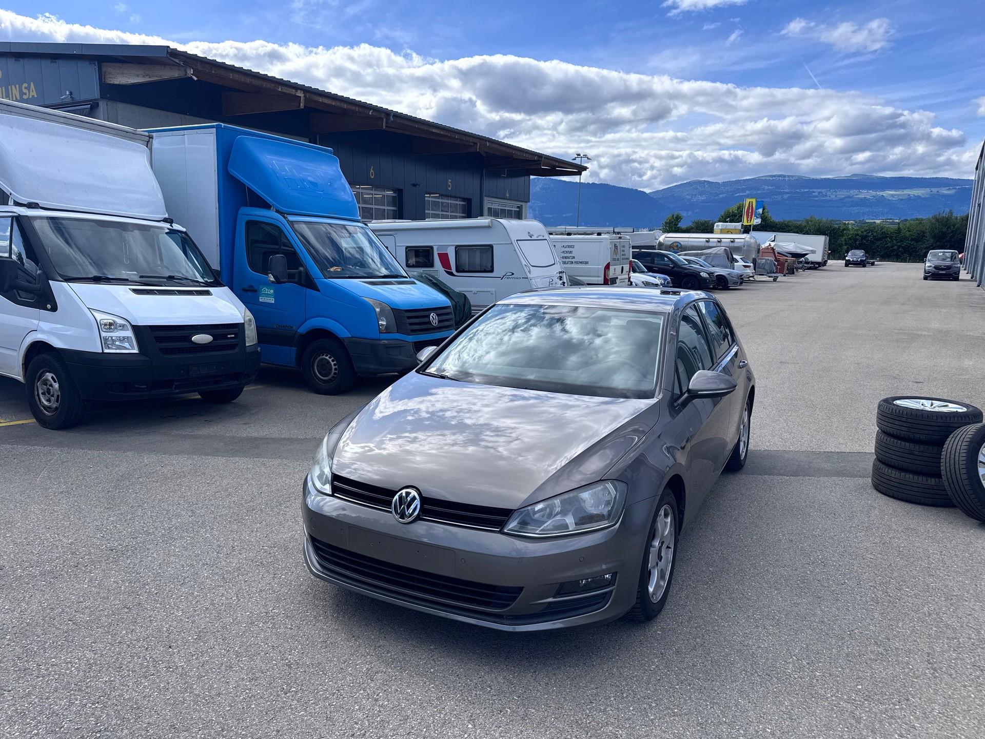 VW Golf 2.0 TDI Comfortline 4Motion-showroom-element-3