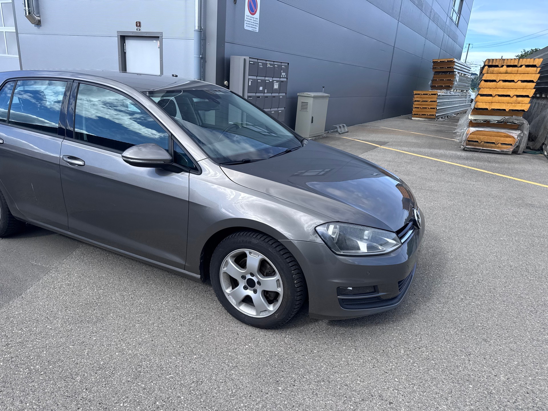 VW Golf 2.0 TDI Comfortline 4Motion-image-6
