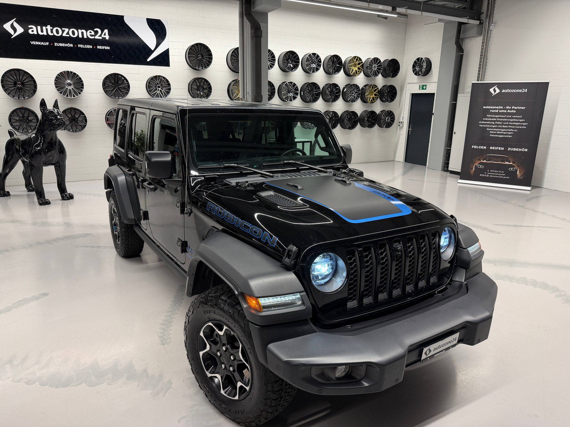 JEEP Wrangler 2.0 Turbo Rubicon Unlimited 4xe-showroom-element-3