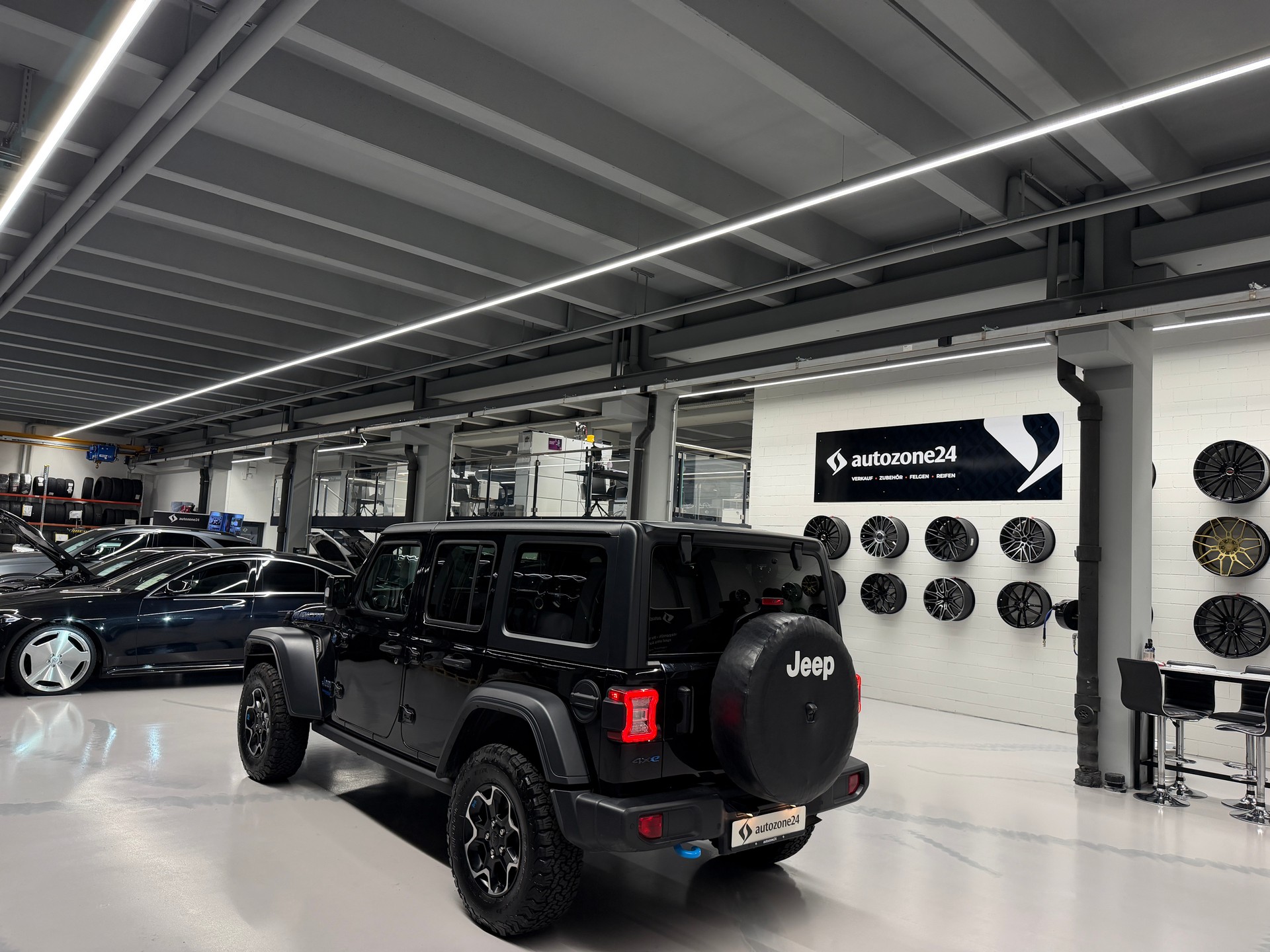 JEEP Wrangler 2.0 Turbo Rubicon Unlimited 4xe-image-11