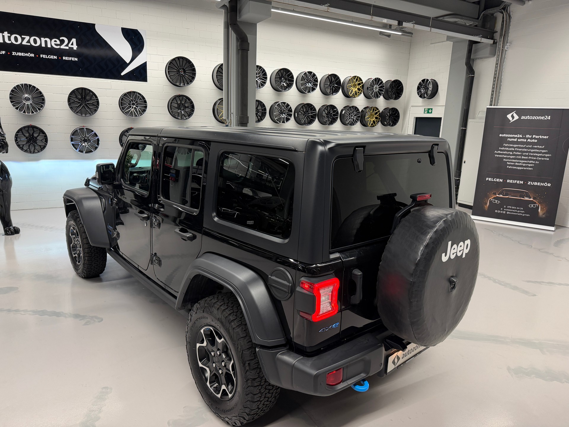 JEEP Wrangler 2.0 Turbo Rubicon Unlimited 4xe-image-9
