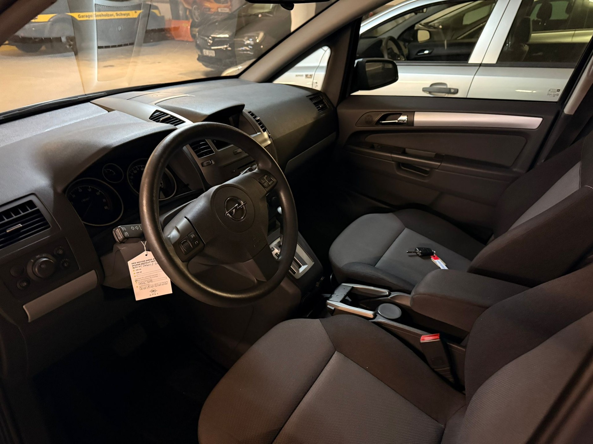 OPEL Zafira 2.2i 16V Enjoy ☆☆☆ Automat ☆☆☆ Ab MFK ☆☆☆-image-3