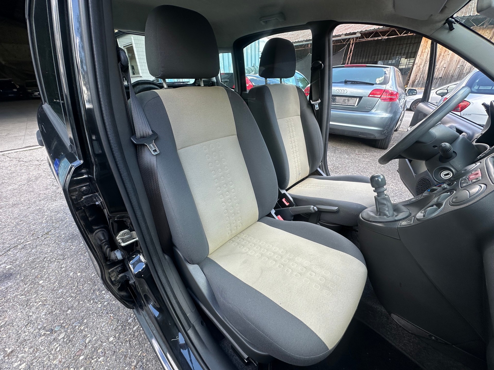 FIAT Panda 1.2 Dynamic plus-image-9