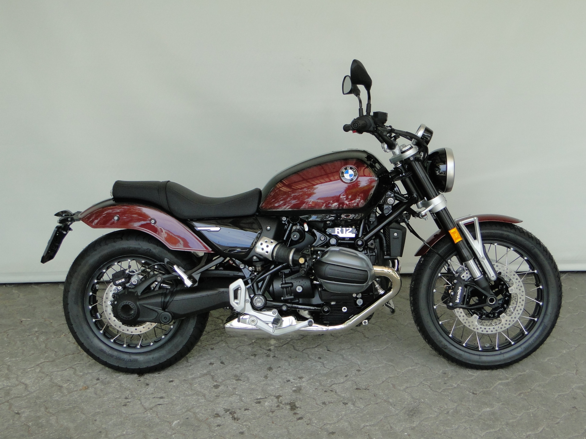 BMW R 12 BOXER BONUS & 2.9% LEASING-showroom-element-2