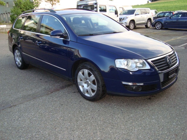 VW Passat Variant 2.0 TDI Highline | Zahnriemen - Turbo - Wasserkühler - und Klimakühler NEU-image-2