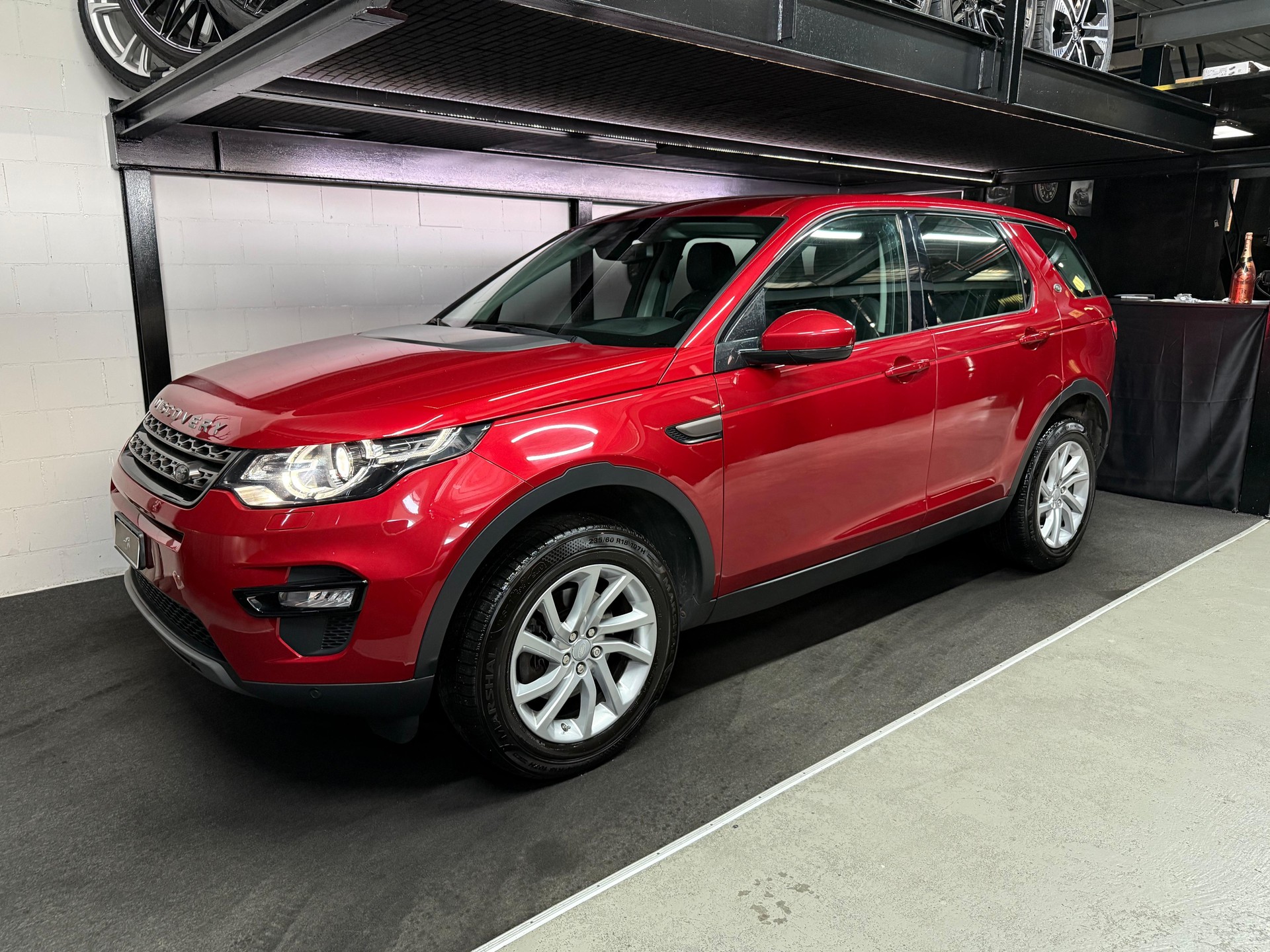 LAND ROVER Discovery Sport 2.0 TD4 Pure AT9