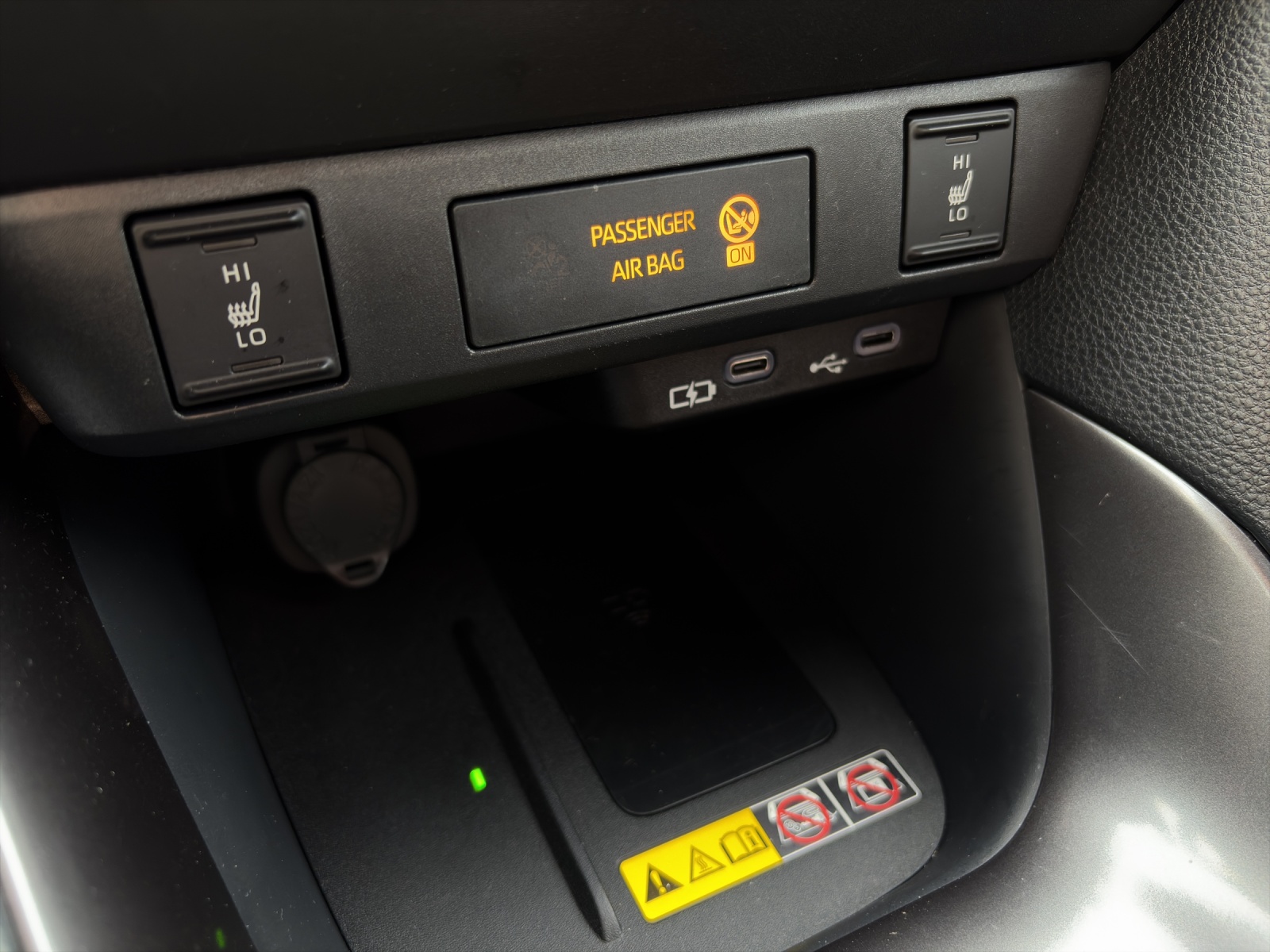 TOYOTA Yaris 1.5 VVT-i HSD GR Sport-image-17