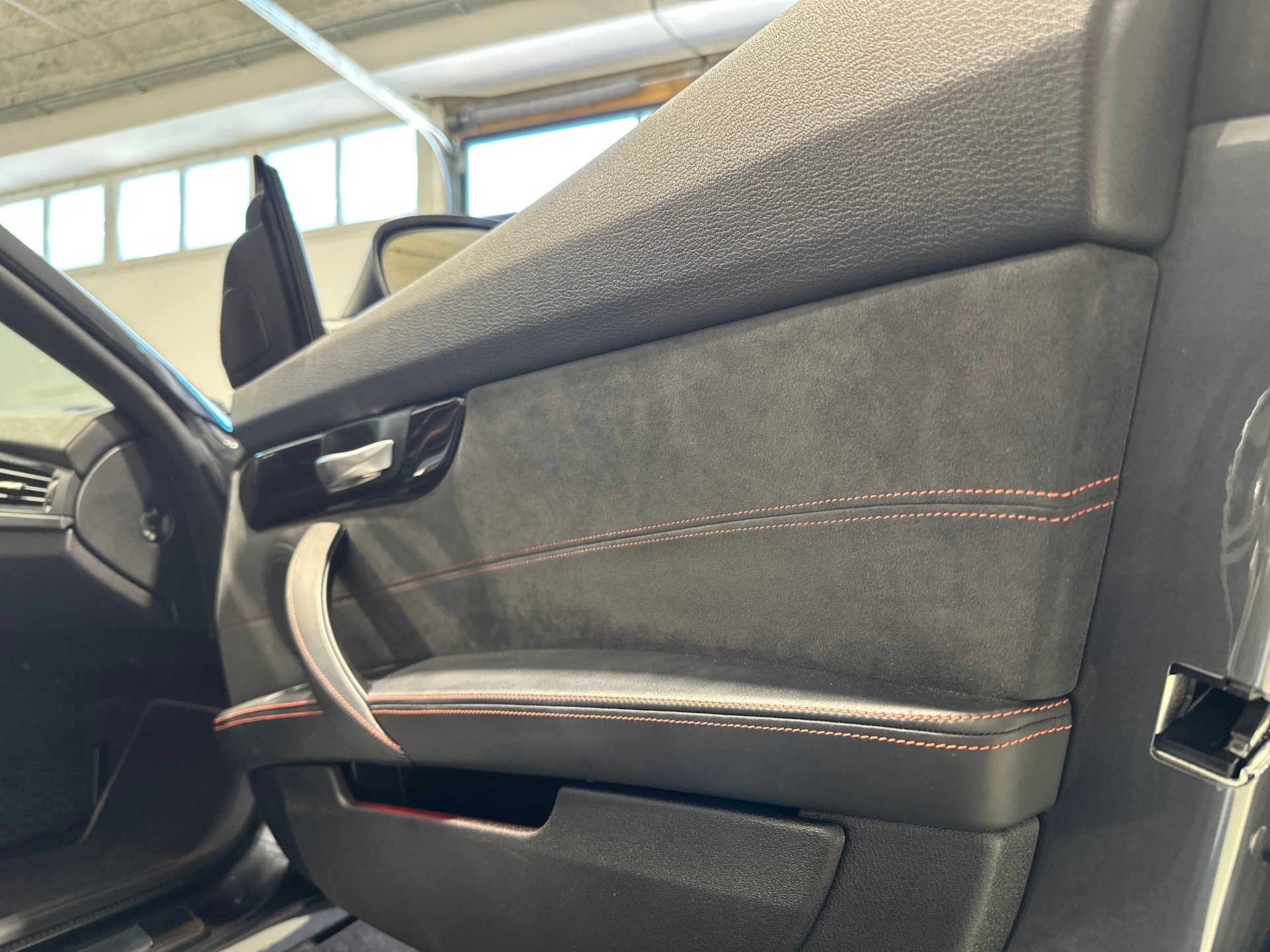 BMW Z4 sDrive35is DKG-image-28