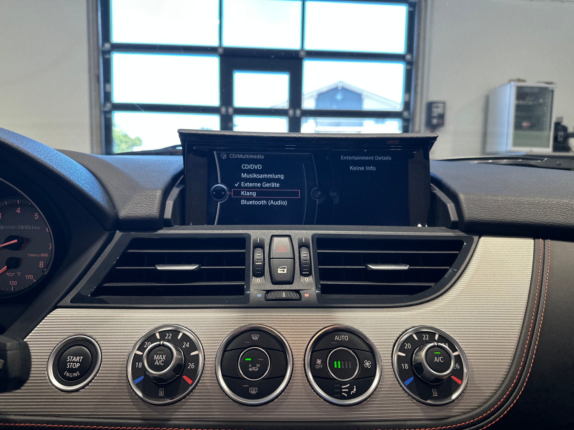 BMW Z4 sDrive35is DKG-image-22