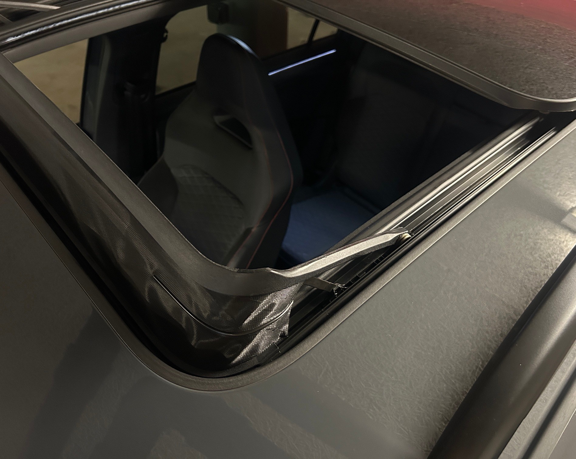 SEAT Tarraco 2.0TSI 4Drive DSG FR -AHK-Schiebedach-Beats Soundsystem-360 Grad Kamera--image-25