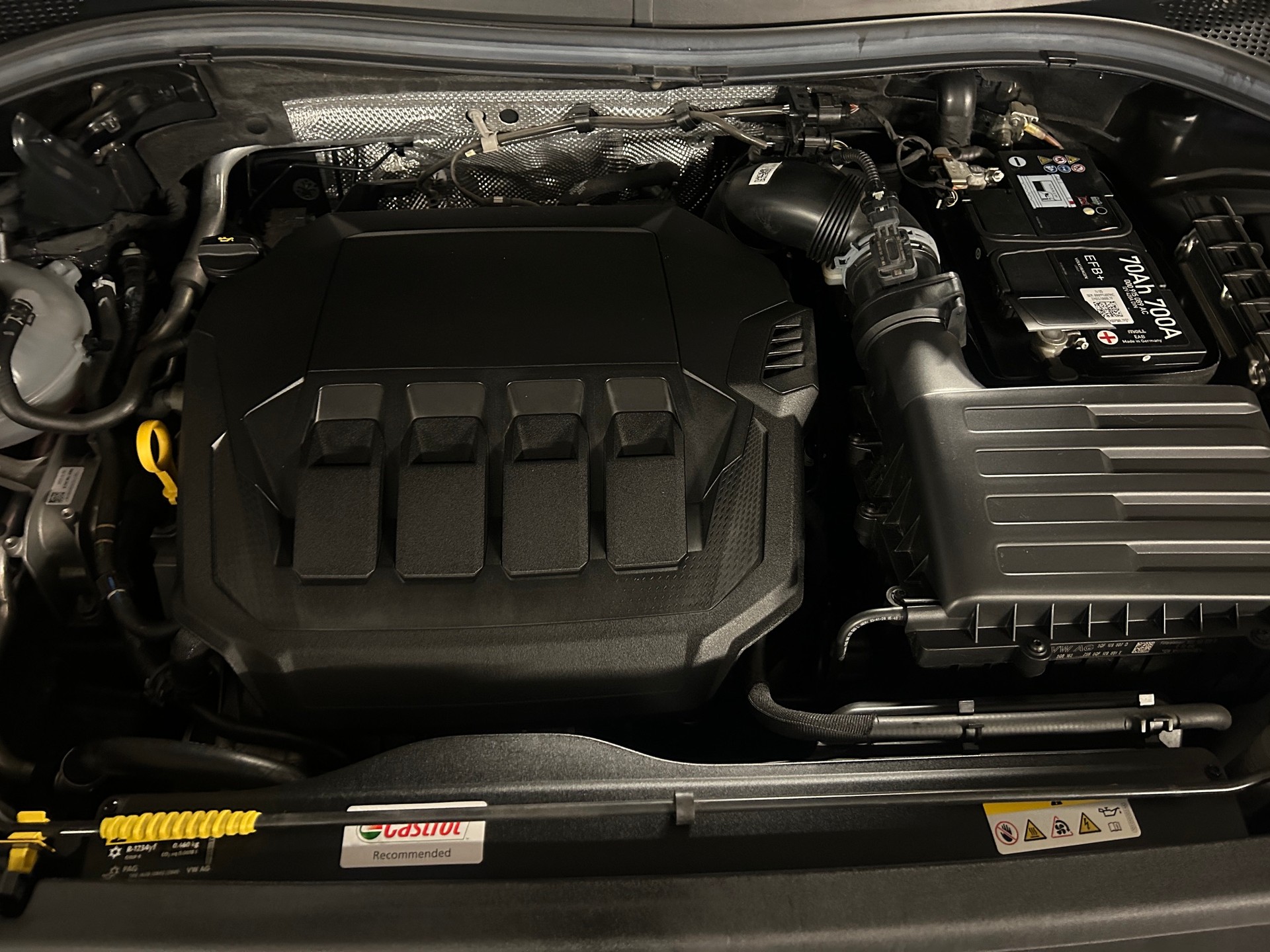 SEAT Tarraco 2.0TSI 4Drive DSG FR -AHK-Schiebedach-Beats Soundsystem-360 Grad Kamera--image-29