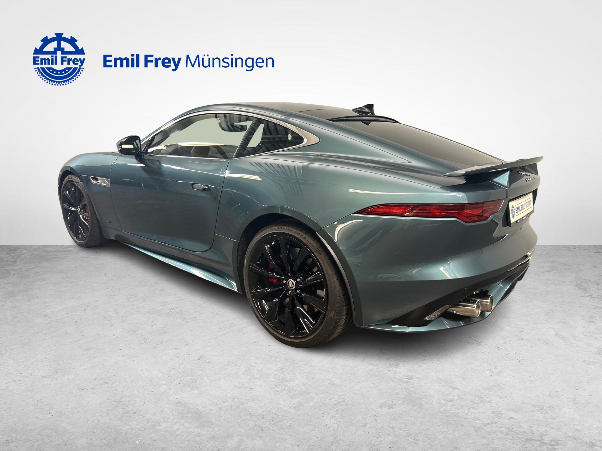JAGUAR F-Type Coupé 5.0 V8 R AWD-image-9