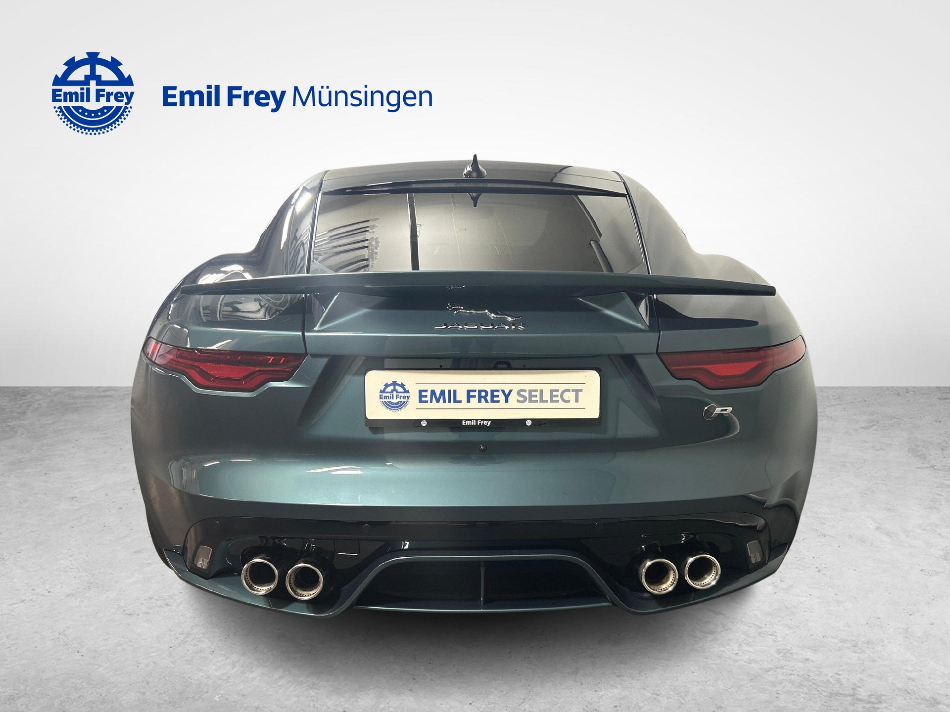 JAGUAR F-Type Coupé 5.0 V8 R AWD-image-12