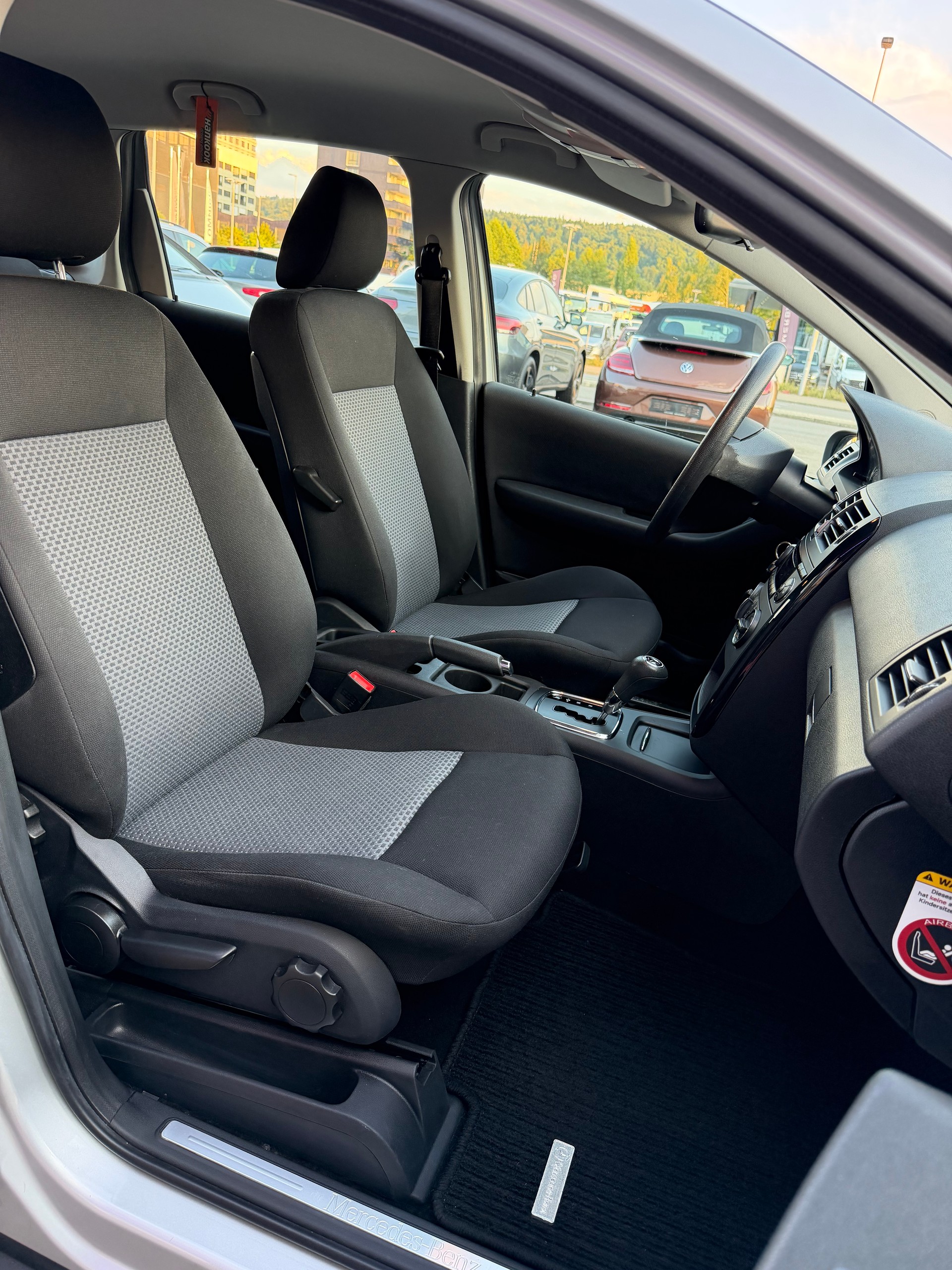 MERCEDES-BENZ A 170 Classic-image-17