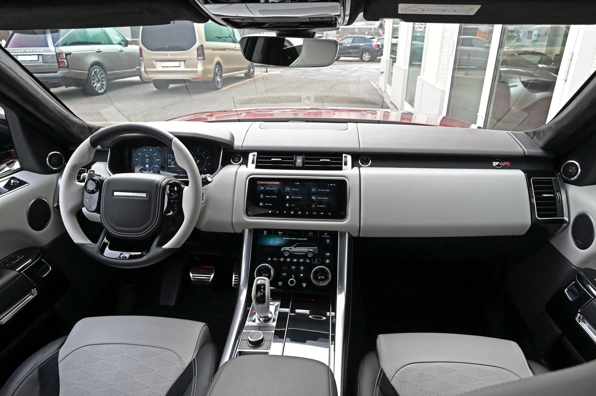 LAND ROVER Range Rover Sport 5.0 V8 S/C SVR Automatic Firenze Red-image-17