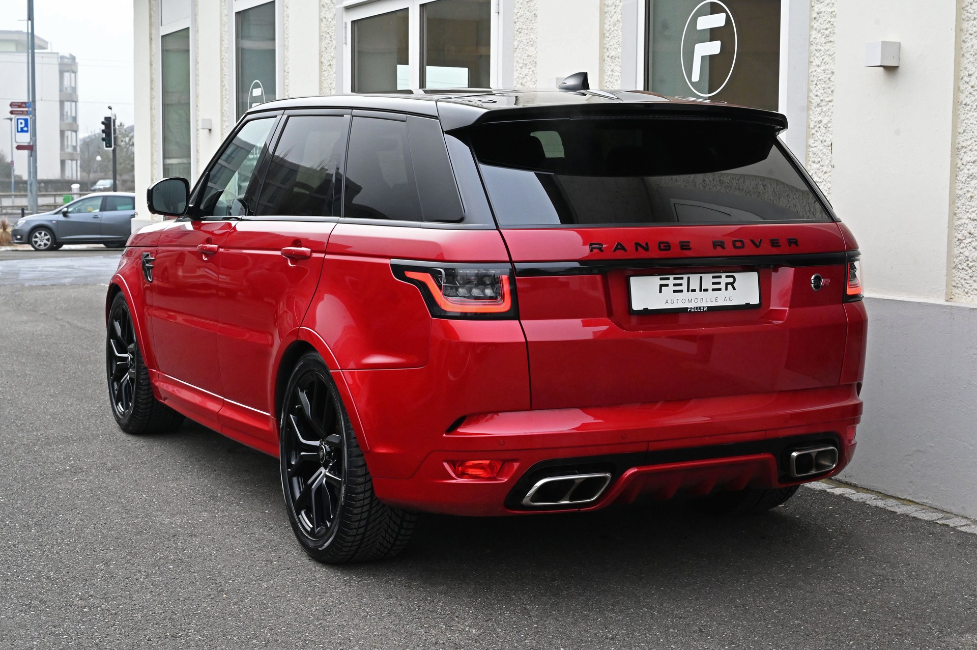 LAND ROVER Range Rover Sport 5.0 V8 S/C SVR Automatic Firenze Red-image-10