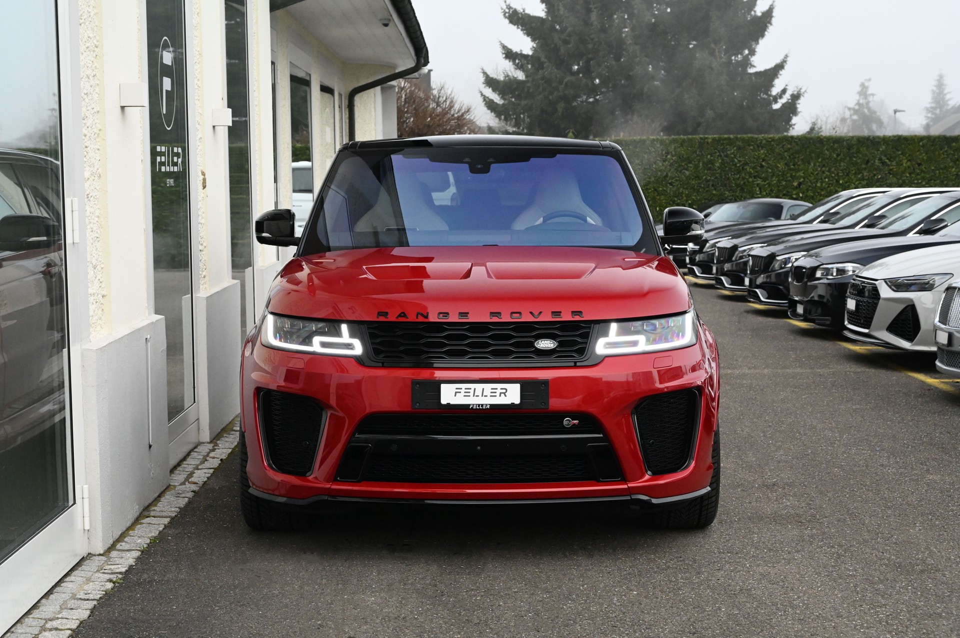 LAND ROVER Range Rover Sport 5.0 V8 S/C SVR Automatic Firenze Red-showroom-element-2