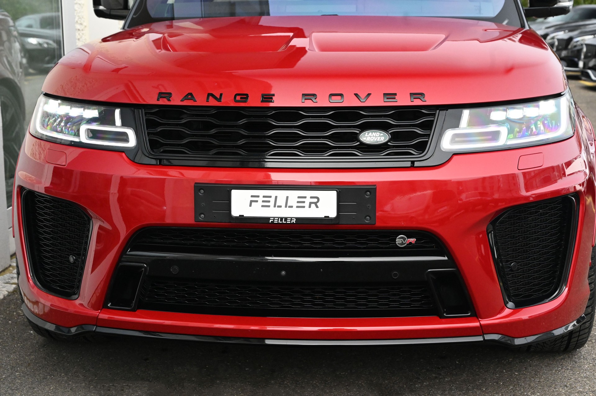LAND ROVER Range Rover Sport 5.0 V8 S/C SVR Automatic Firenze Red-showroom-element-3
