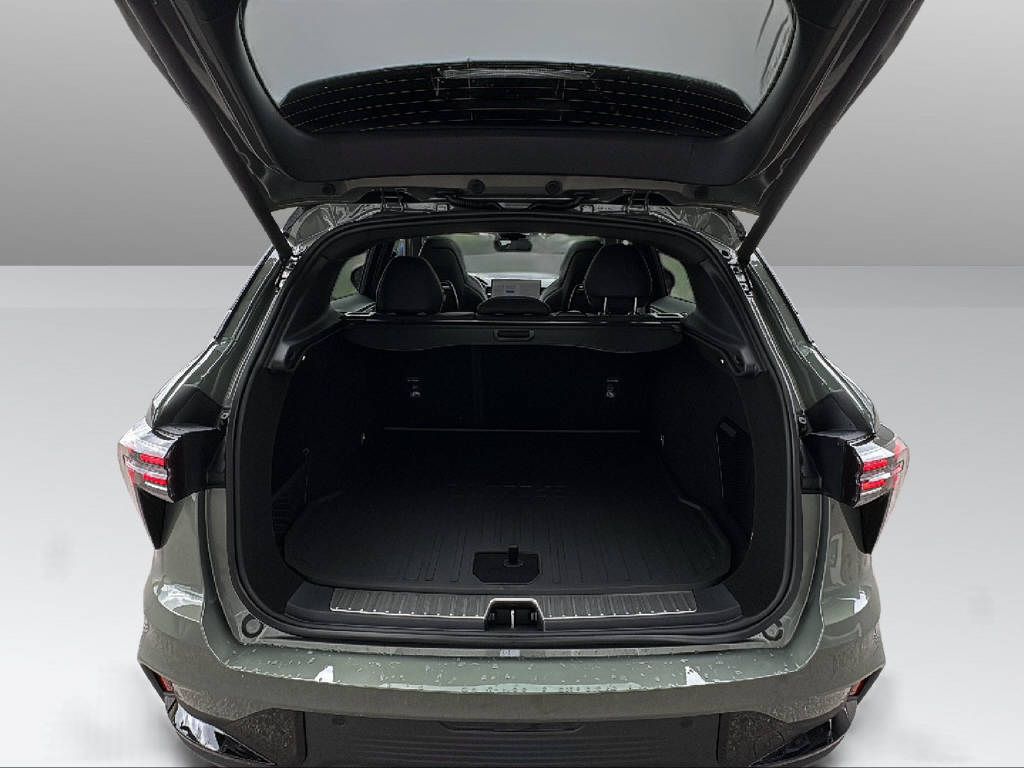 LYNK & CO 01 1.5 PHEV More-image-21
