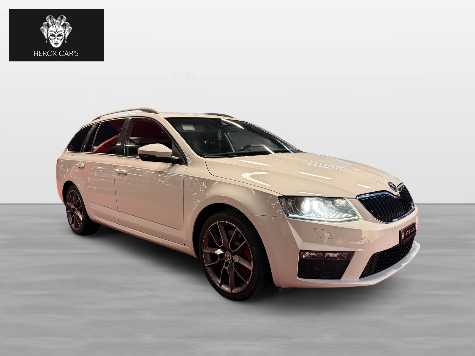 SKODA Octavia Combi 2.0 TDI RS DSG